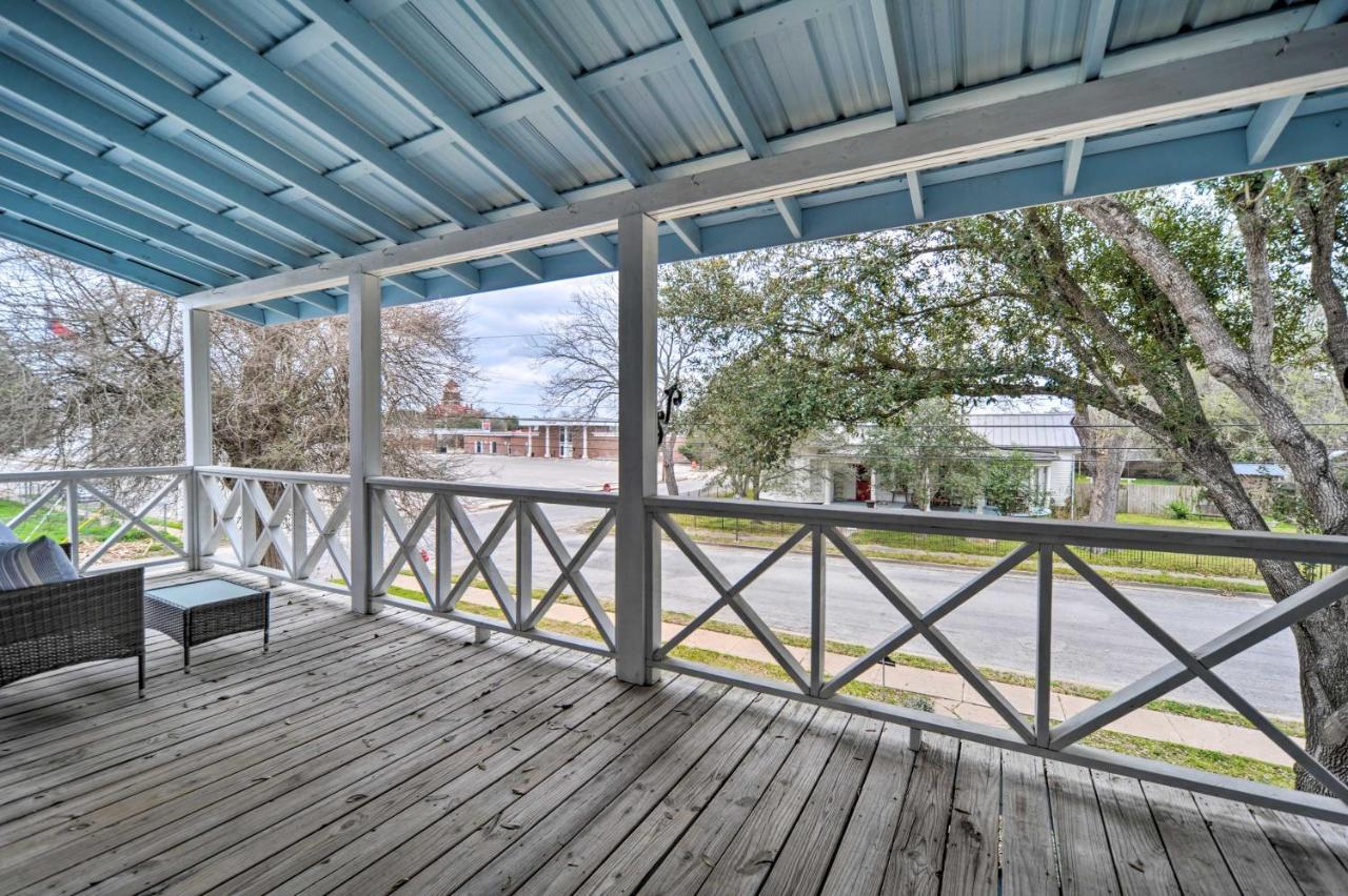Spacious Abode, Walk To Texas Heroes Square! Gonzales Exterior photo